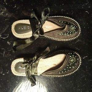 Very Rare Aldo Green Sparkle Espadrille Sandals